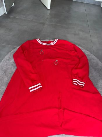 Tunique rouge taille 42 tres bonne etat