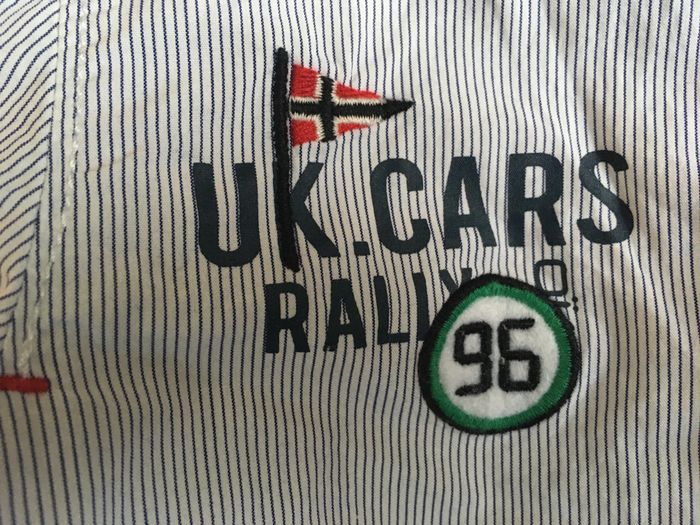 Chemise manches longues Okaïdi 4 ans – Cars / Rallye – Excellent état - photo numéro 3