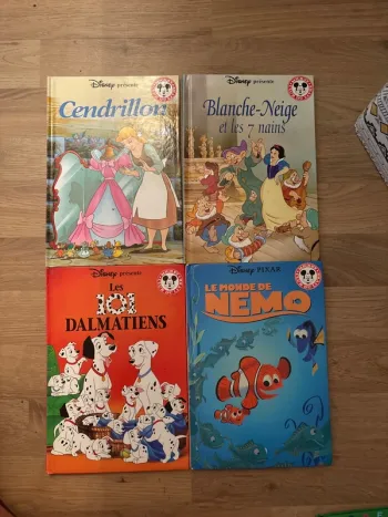 Lot livre Disney