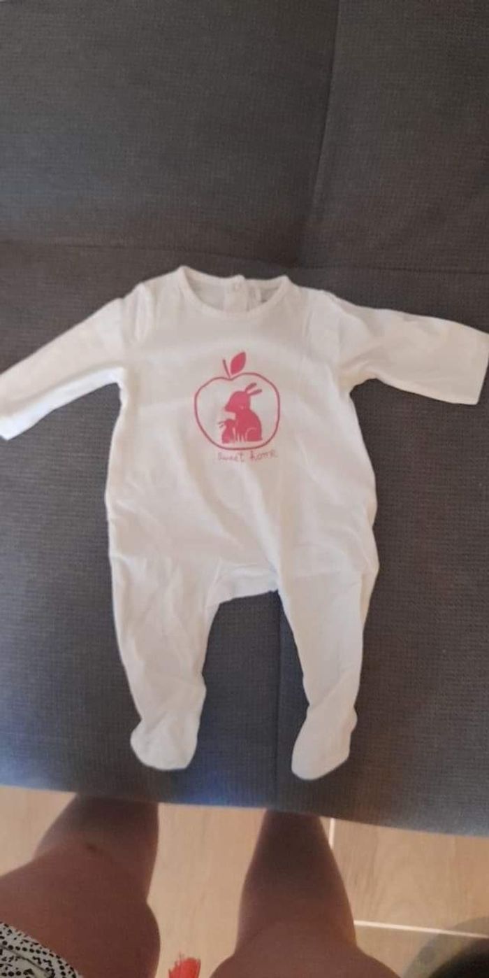 Pijama léger 1 moi - photo numéro 3