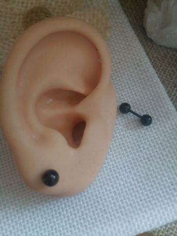 Boucles d'oreilles noires