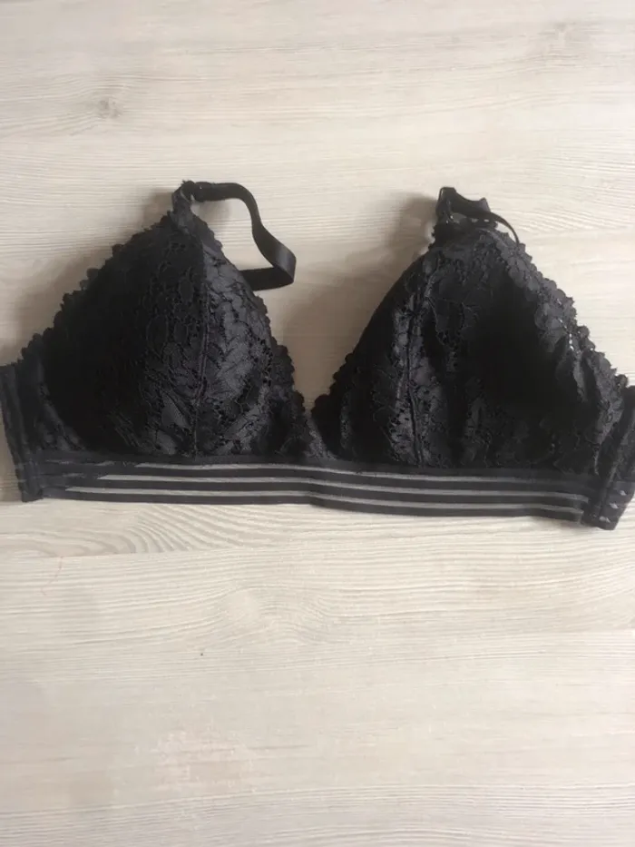 Soutien gorge allaitement neuf 100B