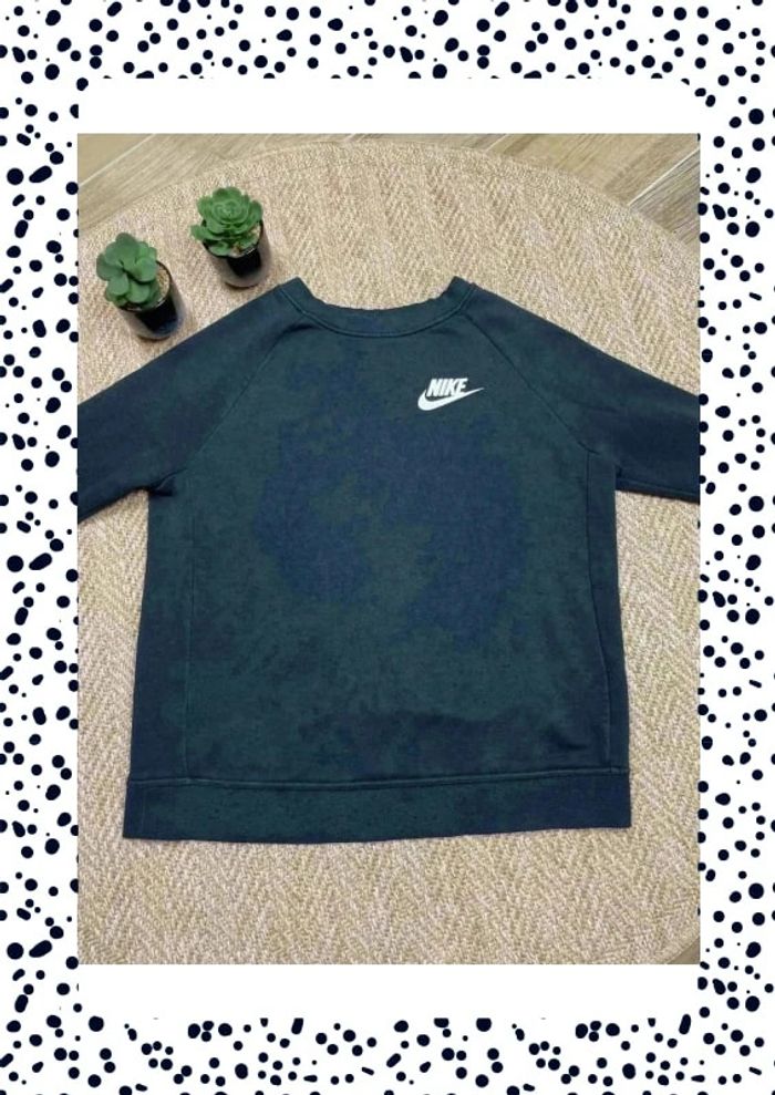 pull / sweat nike noir