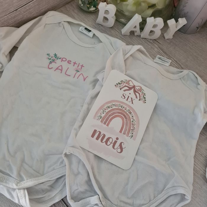 Lot de 2 bodys 6 mois Mots d'enfants