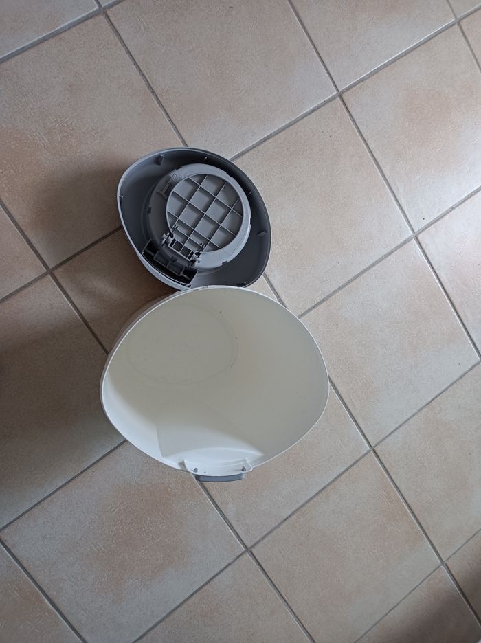 Poubelle à couches Tommee tippee - photo numéro 4
