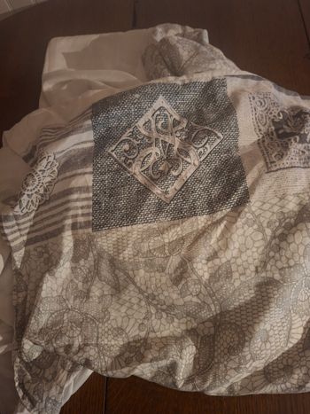 Dessus de lit plus taie doreiller