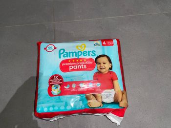 Pampers Premium Protection Pants Taille 4