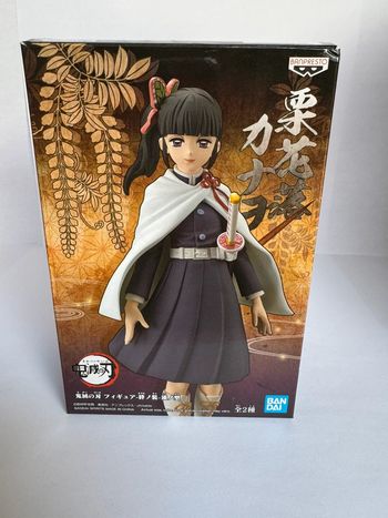 Figurine tsuyuri démon slayer