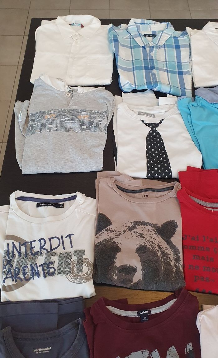 Lot de hauts manches longues en 10 ans - photo numéro 2