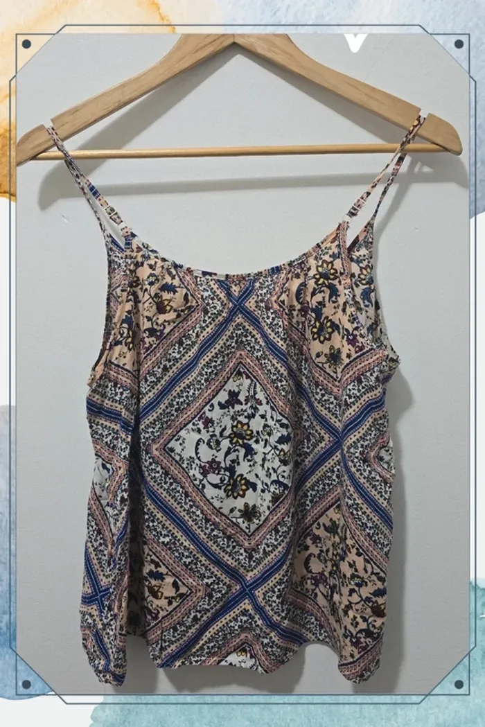 Haut à bretelles divisées - photo numéro 2