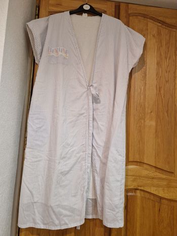 Peignoir avec ceinture