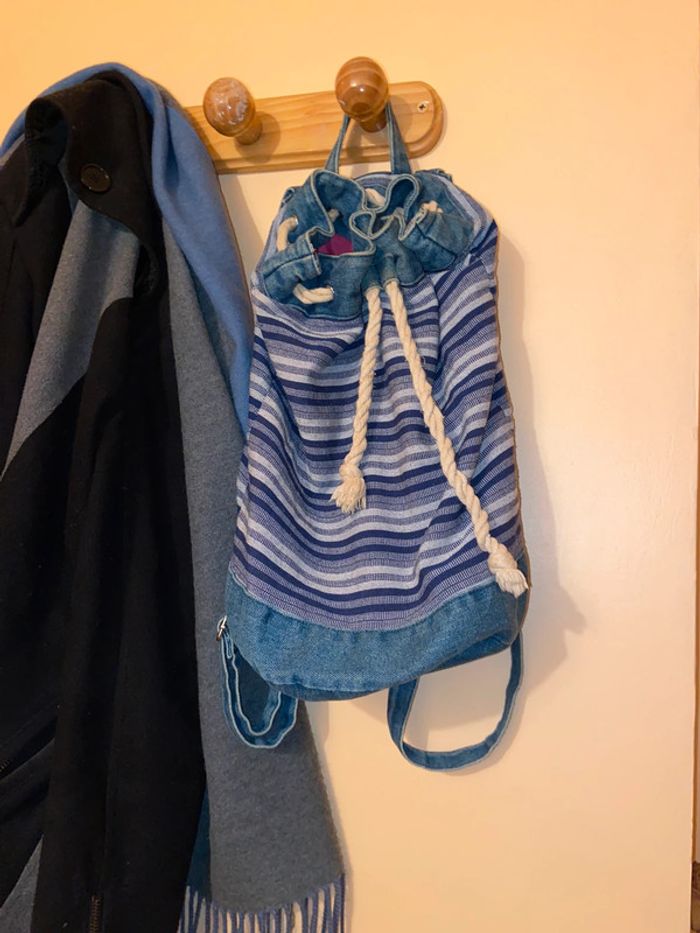 Petit sac à dos enfant en tissu jean