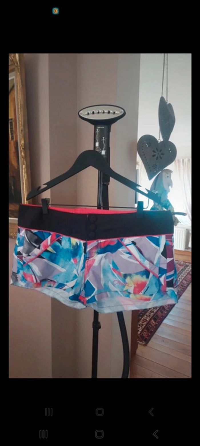 Short de plage femme O'neill taille 33 (42)