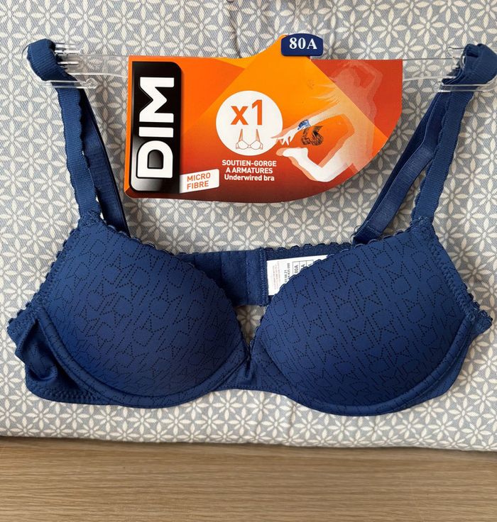 Soutien-Gorge à Armatures "Microfibres" 80A - photo numéro 2