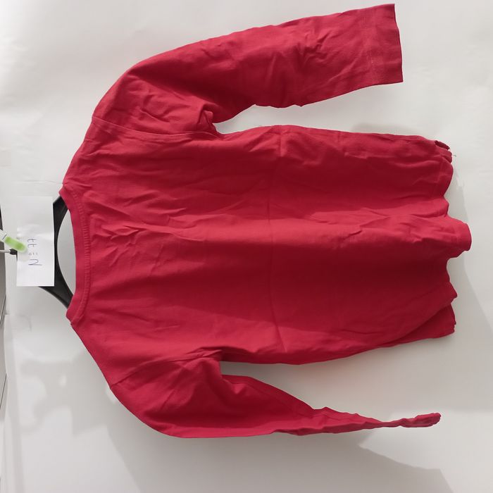 tee-shirt rouge 10 ans - photo numéro 4