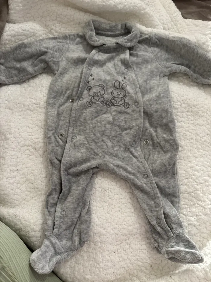 Pyjama pat et ripaton 1 mois