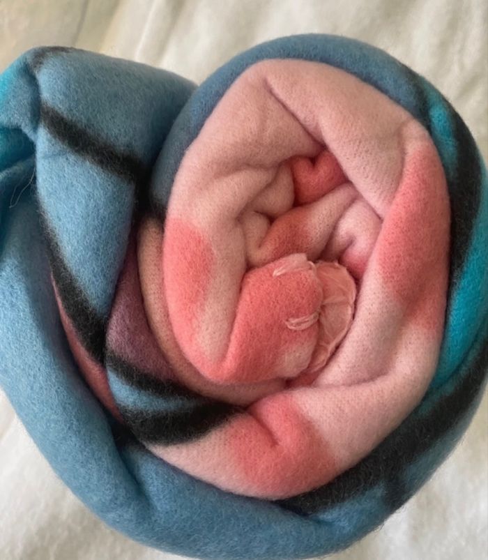 Plaid polaire Stitch neuf - photo numéro 4