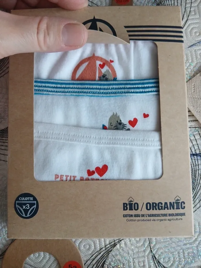 Lot de 3 jolies culottes Petit Bateau 5 ans - photo numéro 2