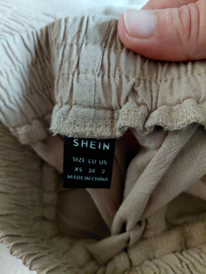 Pantalon fluide neuf - photo numéro 2