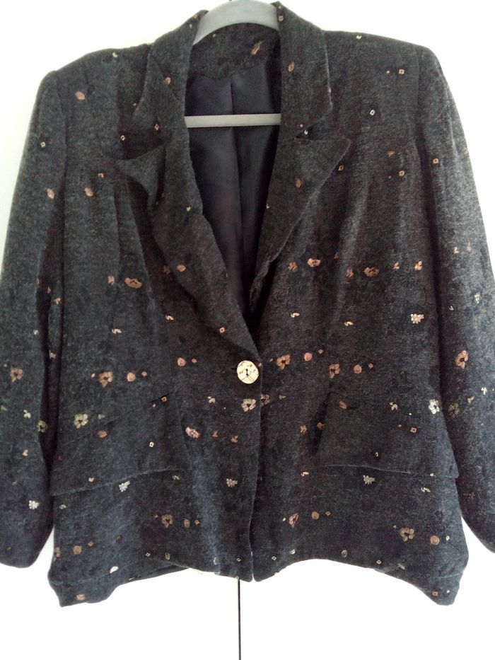 Veste avec motifs - photo numéro 2