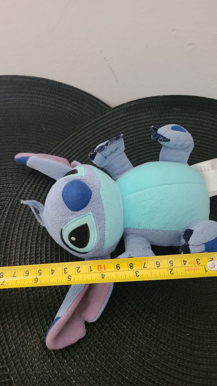 Peluche Stitch de Lilo et Stitch DISNEY STORE 16 cm - photo numéro 3