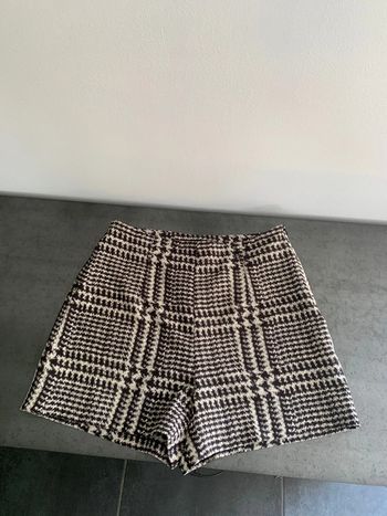 Short Zara