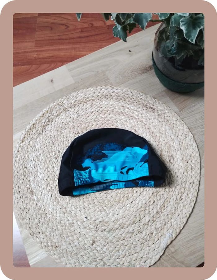 Bonnet de bain 56-60 cm en très bon état nabaiji - photo numéro 2