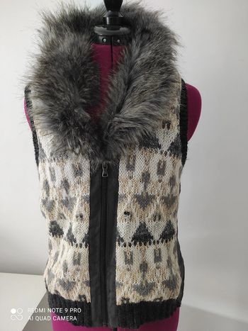 gilet fourrure t42 neuf promod