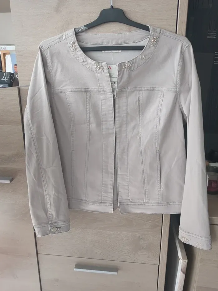 Veste Armand Thiery taille 44 neuve