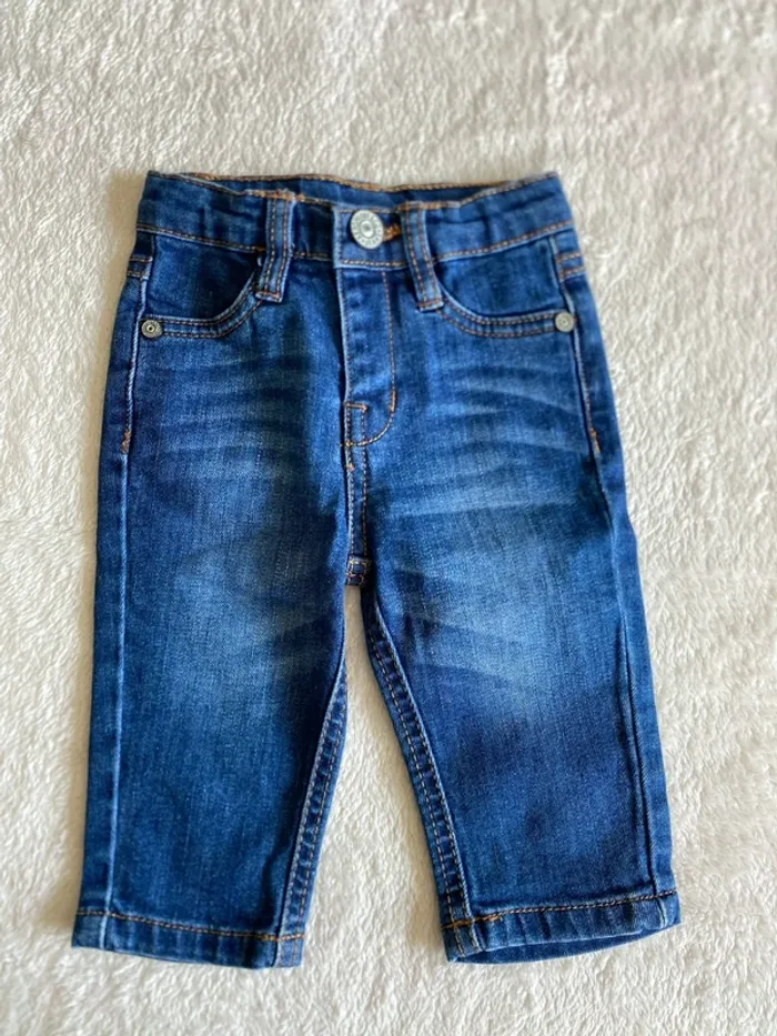 Jeans bleu 6 mois