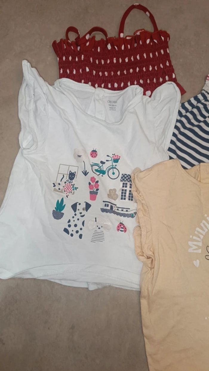 Lot tee shirts été marques diverses taille 24 mois - photo numéro 3