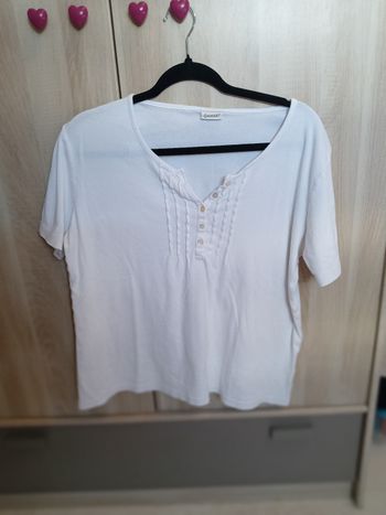 T-shirt femme 46/48 Damart