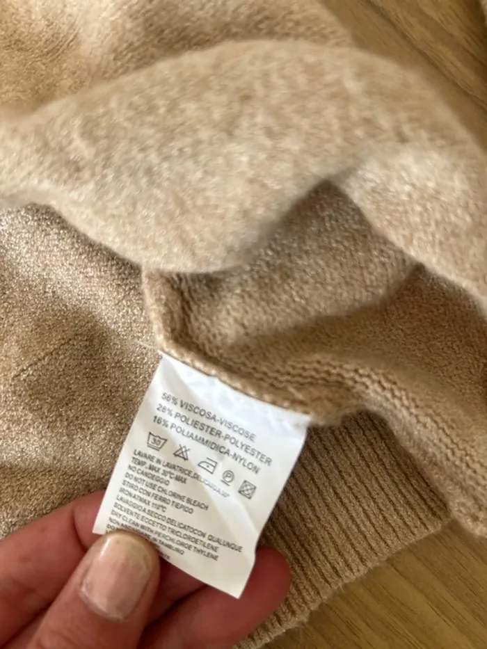 Pull court beige taille S/M - photo numéro 7