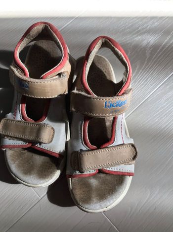 Sandales kickers taille 28