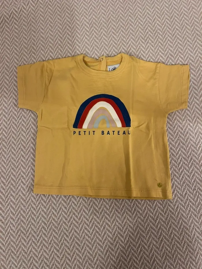 Lot t-shirt Petit Bateau 12 mois - photo numéro 4