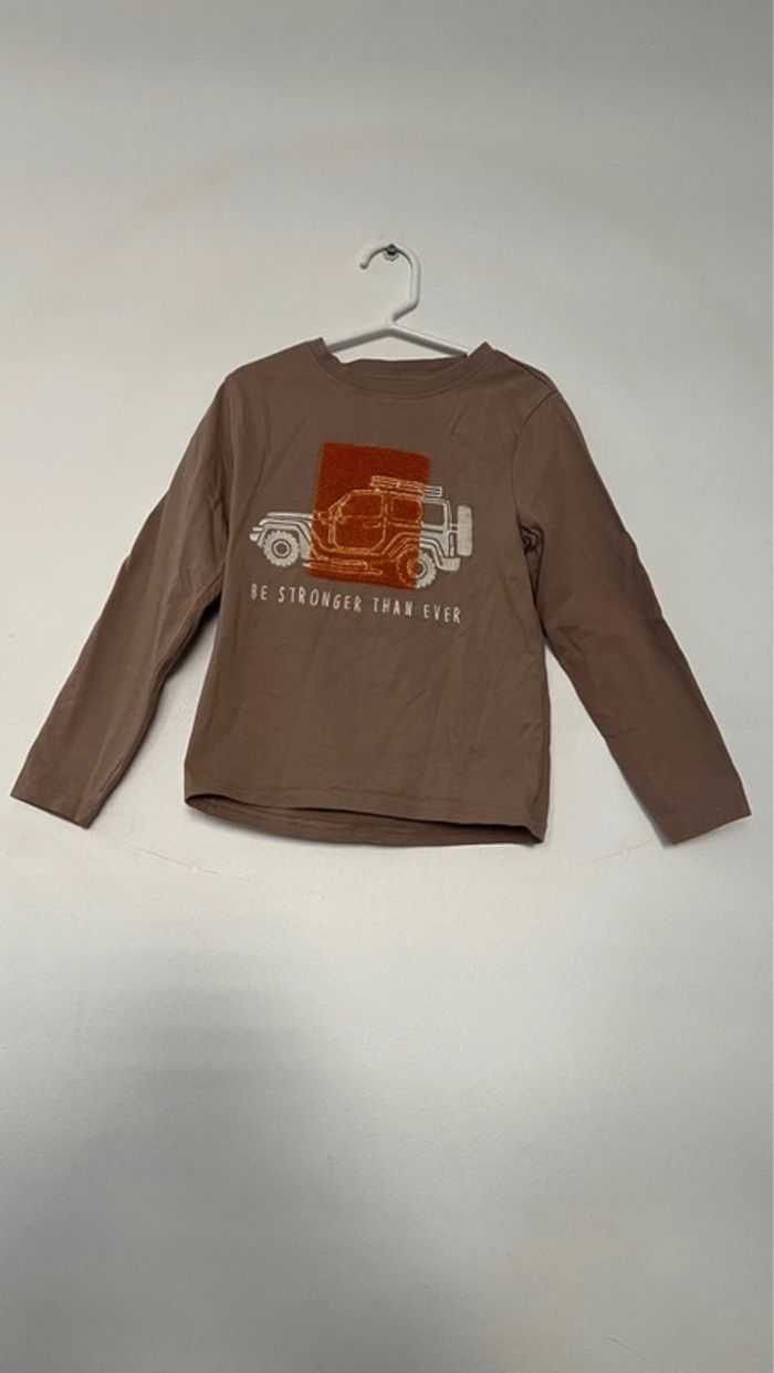 T- shirts manche longue orchestra en parfait état taille 6 ans 100% coton - photo numéro 2