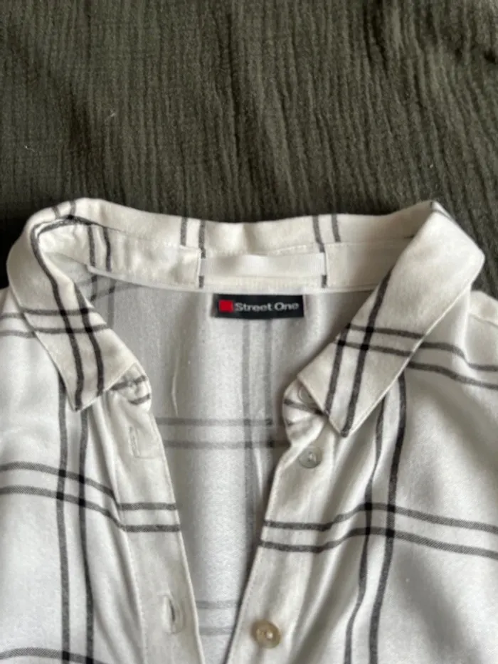 Chemise à carreaux - photo numéro 3