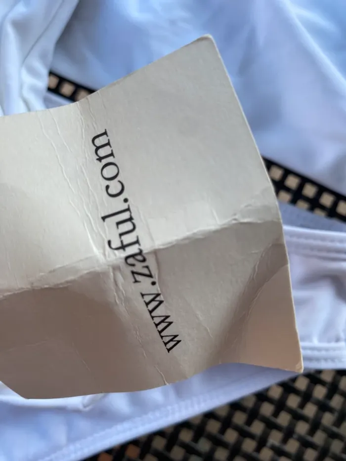 Maillot de bain 👙 deux pièces culotte, taille 40 et soutien-gorge taille 42 - photo numéro 9