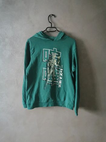 Sweet à capuche manga, taille S.