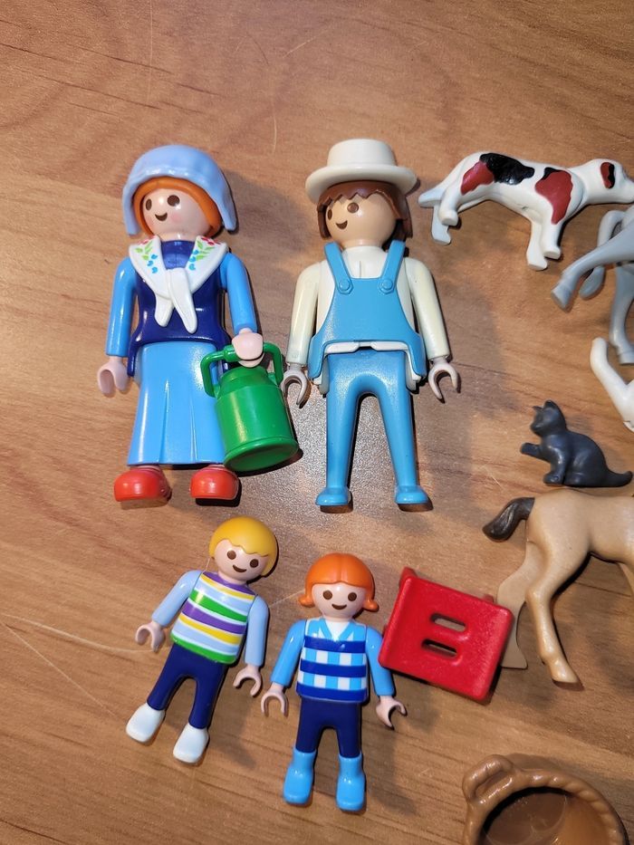 Playmobil vintage fermier et fermière avec animaux - photo numéro 2
