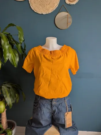 Haut neuf orange Caroll 38