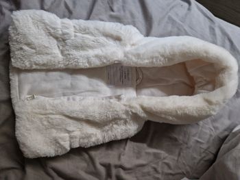 Veste sans manches à capuches