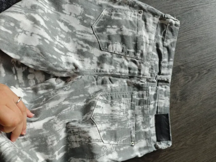 Jean droit taille 38 - photo numéro 2