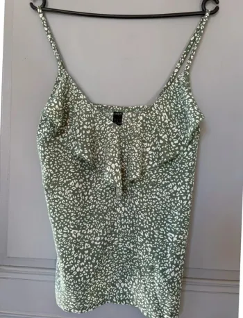 Top vert sauge à motifs SHEIN S