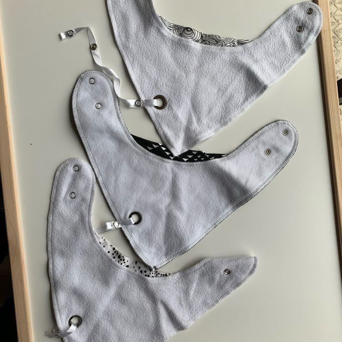 Lot 3 bandana bavoir Noir & Blanc avec attache - photo numéro 5