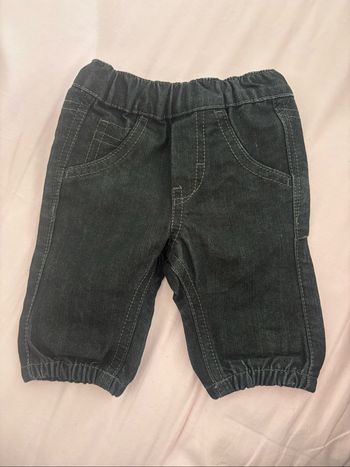Lot pantalons 1 mois