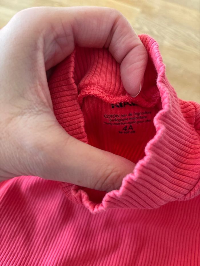 Lot tshirts hiver 4 ans - photo numéro 6