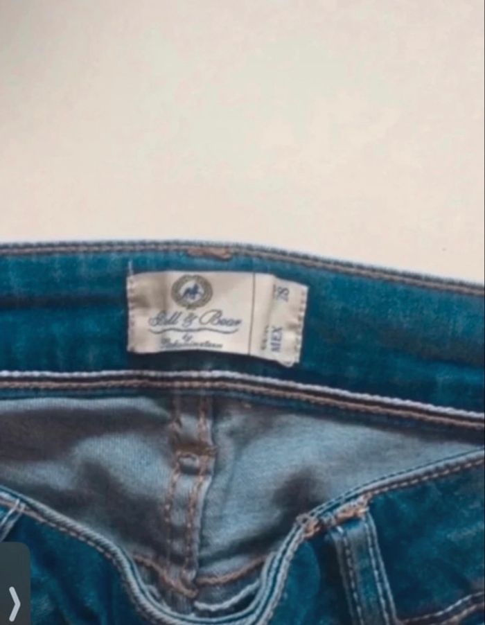 Jean pour femme TRÈS BON ÉTAT taille 38 / M couleur bleu - photo numéro 8