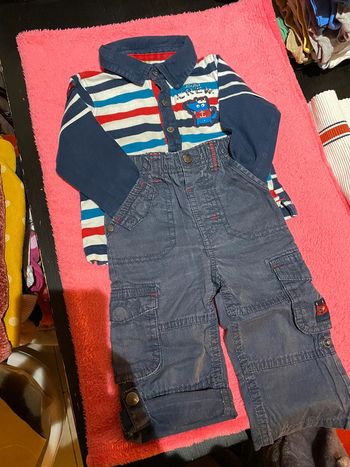 Ensemble pantalon et LM 9 mois