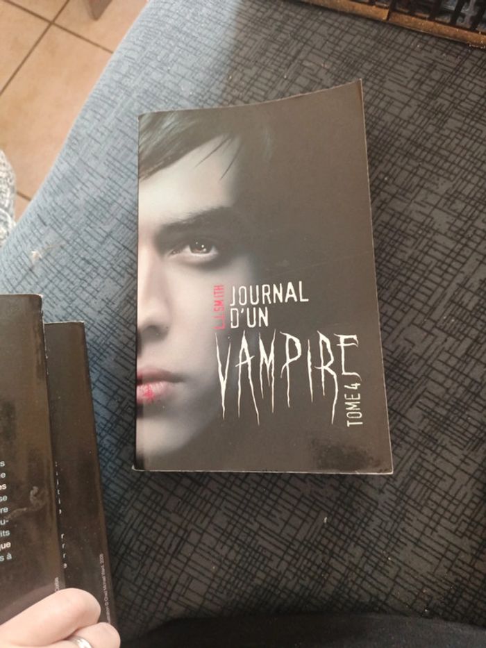 Journal d'un vampire - photo numéro 4